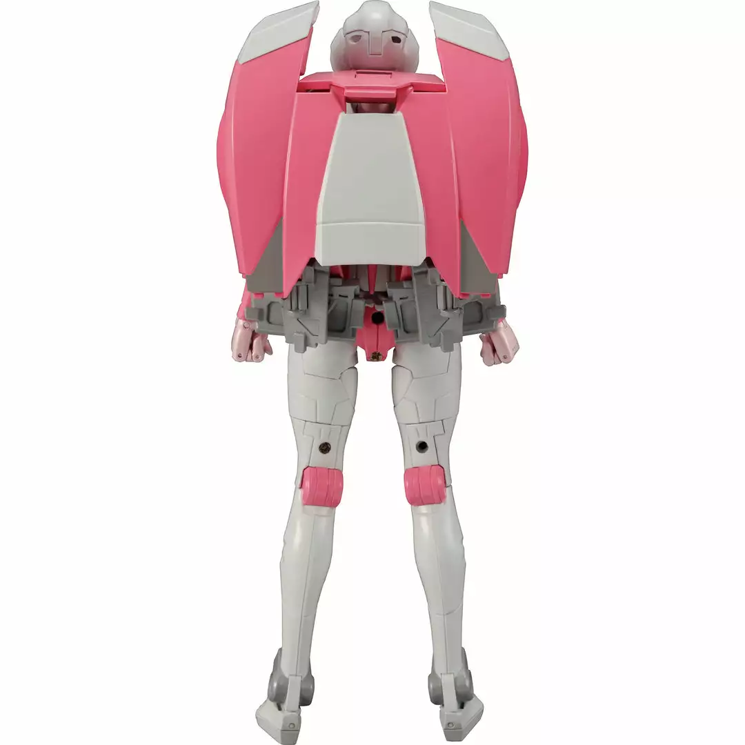 Transformers Takara Tomy Masterpiece MP-51 Arcee 12 Transformers Takara Tomy Masterpiece MP-51 Arcee