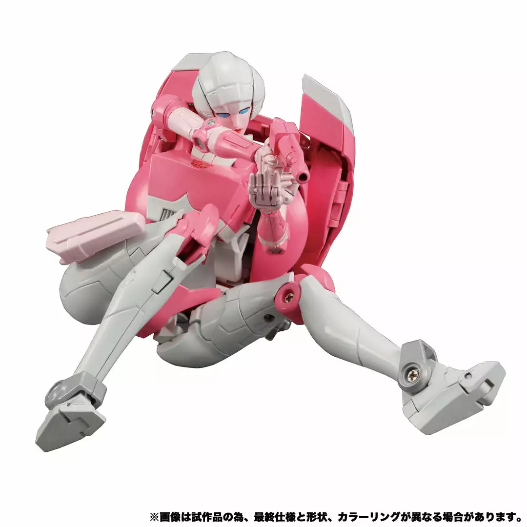 Transformers Takara Tomy Masterpiece MP-51 Arcee 16 Transformers Takara Tomy Masterpiece MP-51 Arcee