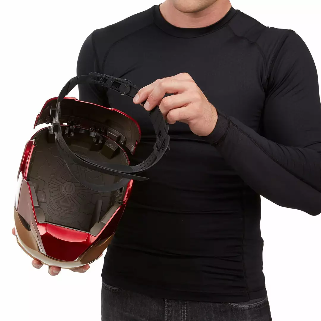 Marvel Legends Iron Man Electronic Helmet 9 Marvel Legends Iron Man Electronic Helmet