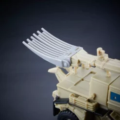 Transformers Studio Series 33 Voyager Class Movie 1 Bonecrusher Action Figure 20 Transformers Studio Series 33 Voyager Class Movie 1 Bonecrusher Action Figure