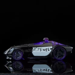 Transformers Generations War For Cybertron Deluxe WFC-S41 Barricade Figure 11 Transformers Generations War For Cybertron Deluxe WFC-S41 Barricade Figure