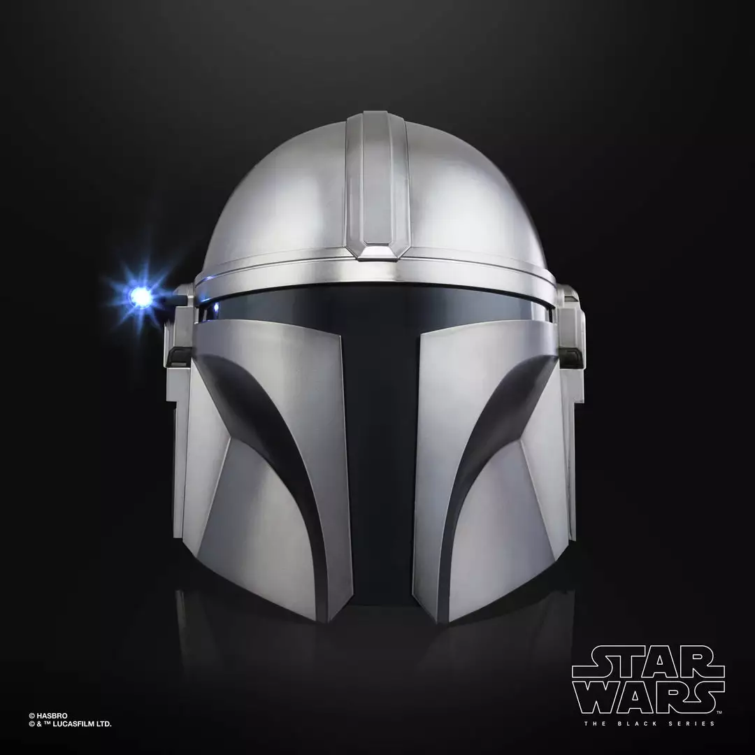 Star Wars The Black Series The Mandalorian Premium Helmet 4 Star Wars The Black Series The Mandalorian Premium Helmet
