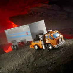 Transformers Generations War For Cybertron: Kingdom Deluxe WFC-K16 Huffer 17 Transformers Generations War For Cybertron: Kingdom Deluxe WFC-K16 Huffer