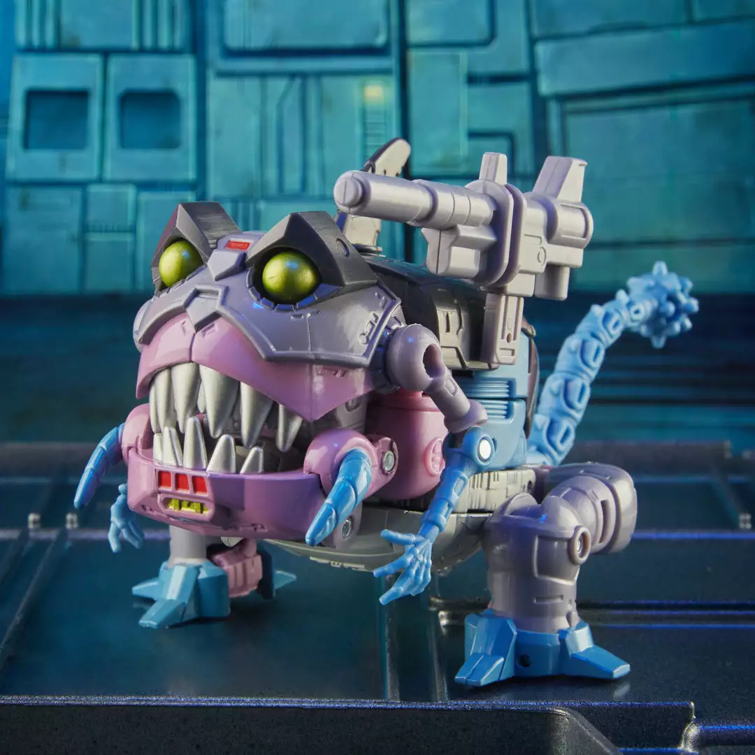 Transformers Studio Series 86-08 Deluxe Class The Transformers: The Movie Gnaw 4 Transformers Studio Series 86-08 Deluxe Class The Transformers: The Movie Gnaw