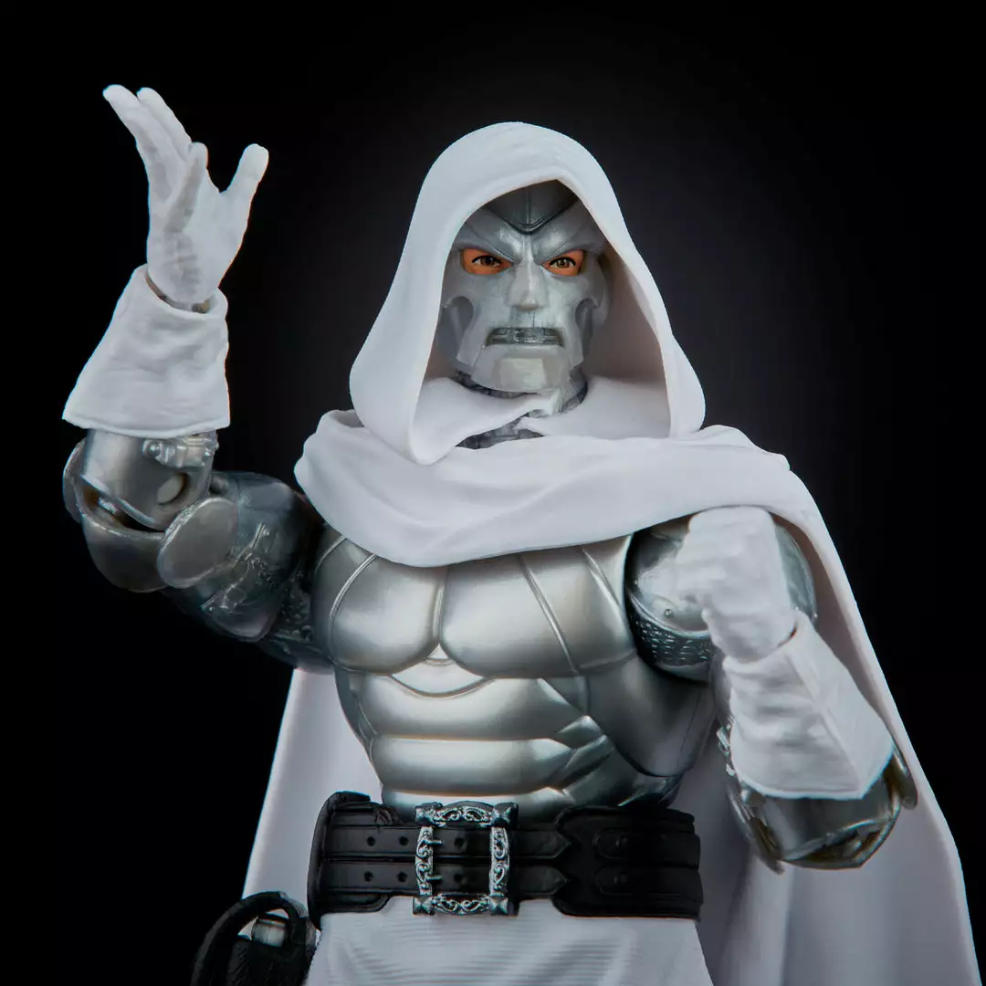 Marvel Legends Series Dr. Doom 7 Marvel Legends Series Dr. Doom