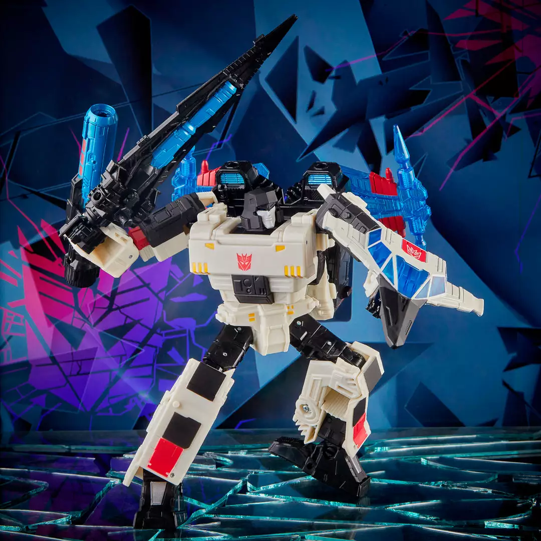 Transformers Generations Shattered Glass Collection Megatron & IDW’s Shattered Glass—Megatron (Exclusive Hasbro Pulse Variant Cover) Hasbro Pulse Exclusives 9 Transformers Generations Shattered Glass Collection Megatron & IDW’s Shattered Glass—Megatron (Exclusive Hasbro Pulse Variant Cover) Hasbro Pulse Exclusives