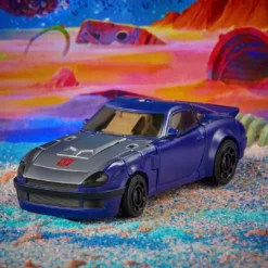 New Transformers Buzzworthy Bumblebee Legacy Deluxe Autobot Silverstreak 17 New Transformers Buzzworthy Bumblebee Legacy Deluxe Autobot Silverstreak