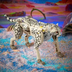 Transformers Generations Legacy Deluxe Autobot Nightprowler New