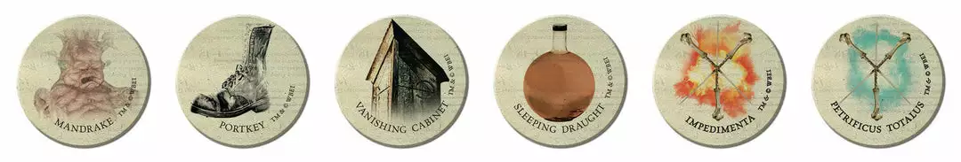 USAopoly CLUE Harry Potter™ Hasbro Gaming 6 USAopoly CLUE Harry Potter™ Hasbro Gaming